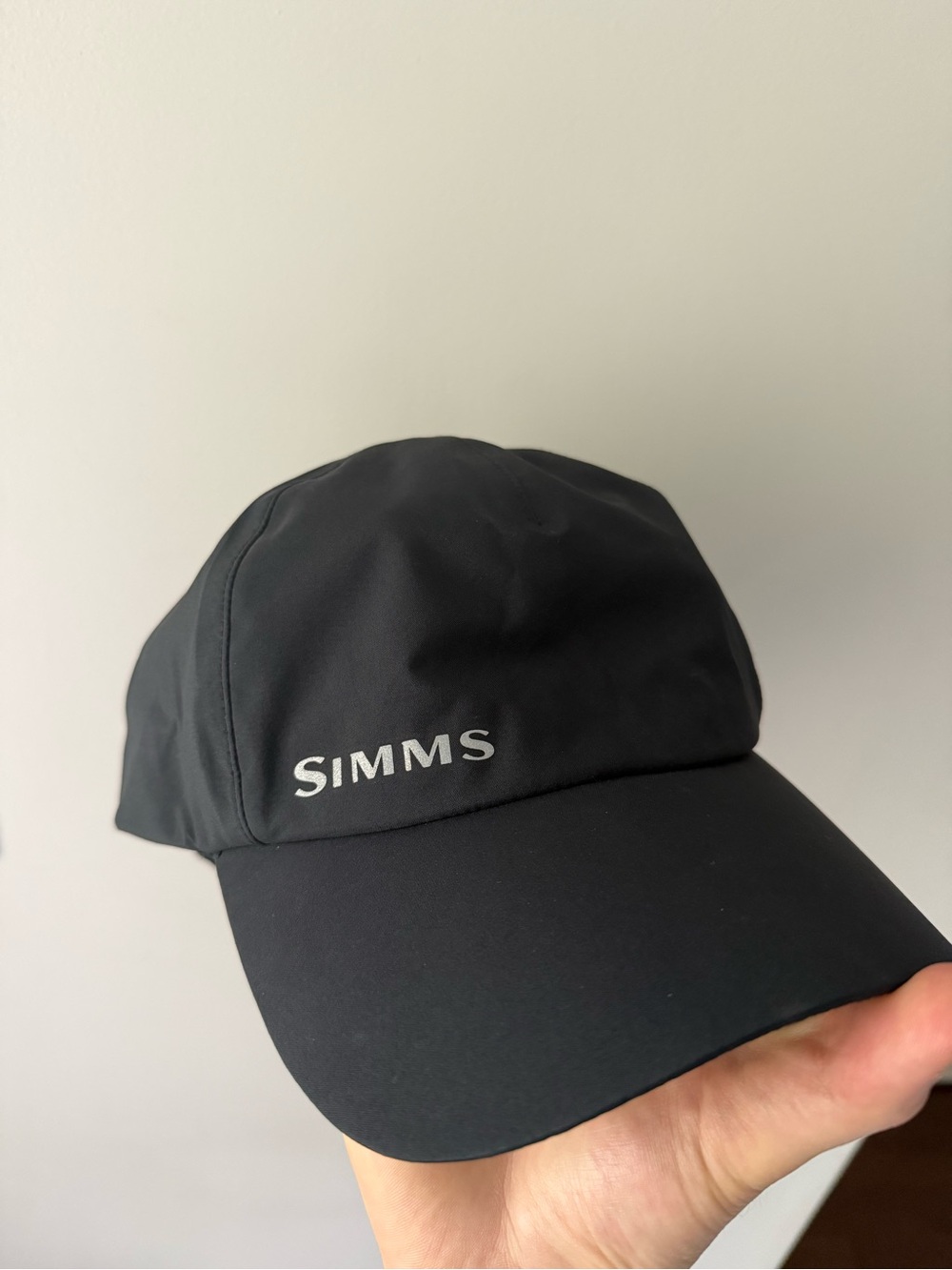 Simms Gore Tex Rain Cap Waterproof Shell Black Hat Hiking Fishing Like New